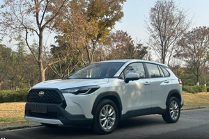 Voitures d'occasion <span class=keywords><strong>Corolla</strong></span> <span class=keywords><strong>CROSS</strong></span> <span class=keywords><strong>2022</strong></span> 2.0L Édition haut de gamme FAW <span class=keywords><strong>Toyota</strong></span> SUV compact Essence Voitures d'occasion Véhicules d'occasion Voitures d'occasion pas chères à <span class=keywords><strong>vendre</strong></span> - Product Image 2