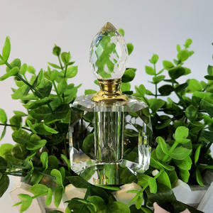 Meilleure vente, bouteille de <span class=keywords><strong>parfum</strong></span> en cristal de 10ml pour le corps, bouteille <span class=keywords><strong>d</strong></span>'huile essentielle en verre, bouteilles attar - Product Image 5
