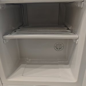 <span class=keywords><strong>Congelatore</strong></span> Verticale a Singola Porta da 148L, Nuovo Modello con <span class=keywords><strong>6</strong></span> <span class=keywords><strong>Cassetti</strong></span>, Alta Qualità e Temperatura Regolabile - Product Image 5