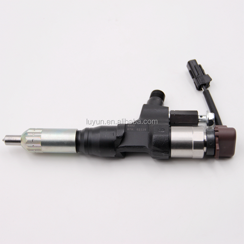 High Quality Diesel Fuel Injector 095000-5990 Common Rail Injector 23670-E0310 For HINO J05