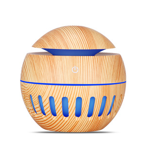 YX-003E Humidifier <b>Wood</b> Grain Design USB Powered Home Bedroom <b>Moisturizer</b> With Blue Night Light - Product Image 5
