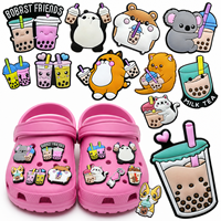 Fournisseur chinois de breloques en caoutchouc PVC 2D amusantes et mignonnes pour la décoration de chaussures d'enfants, motifs de boissons, accessoires pour lacets
