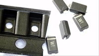 Diode Zener SMD BZT52C13-7-F 13,25V 500mW, boîtier SOD-123-2