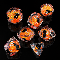Dés de D&D en résine facettée rose chat scintillant, liquide et lumineux, écologiques, de luxe, à collectionner, 1 pièce, faits à la main, à bords tranchants