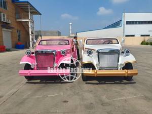 Bus touristique électrique rétro de style américain, classique et vintage, avec énergie solaire et batterie au lithium. - Product Image 5