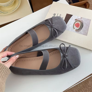 New Wholesale Women's Flats - Bow Detail Shallow <b>Opening</b> Ballet Style Leather Shoes - Product Image 5
