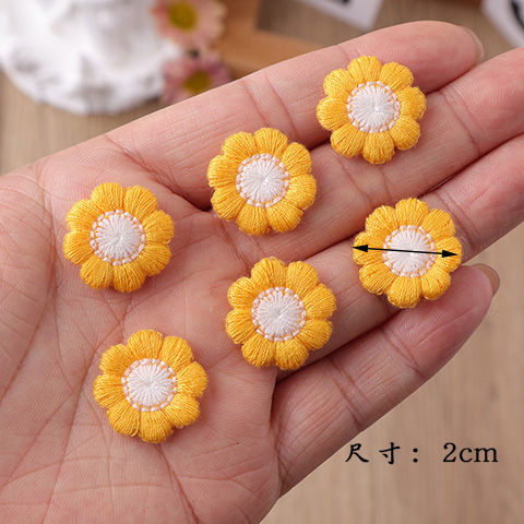 petite fleur jaune