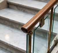 Prima Hochwertige Kommerzielle Gebäude-Treppe mit Geradem Treppenlauf und Mattglas-Geländer für Hotel-Lobby-Projekte