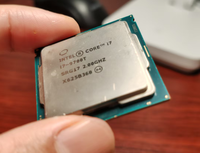 Pour processeur de bureau Intel Core i7-9700T de 9e génération, 2,0 GHz Turbo 4,3 GHz, 8 cœurs, 12 Mo, LGA-1151, 14 nm, SRG17