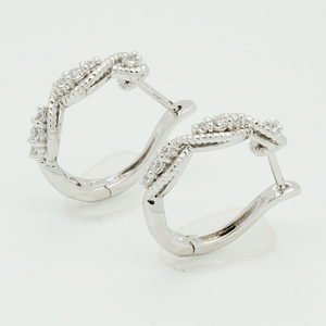 Pendientes de Oro Sólido de 9K/14K/18K con Eslabones Ovalados y Diamantes Engastados en Pavé de 0.168ct, para Joyería de Lujo Diaria - Product Image 5