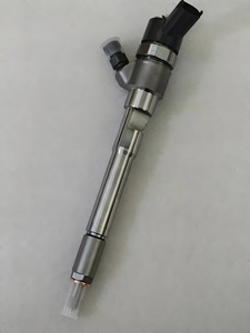 Inyector Common Rail 0445110270 0445110269, Boquilla de Inyección de Combustible Diésel 0445110270 0445110269 para Chevrolet Z 20 DM / Z 20 DMH - Product Image 3