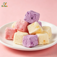 Groothandel Fruitgevulde Vaste Yoghurt Aardbei Blauwe Bes Gele Perzik Yoghurt Brokjes Blokjes Gedroogde Vriesgedroogde Yoghurtblokjes