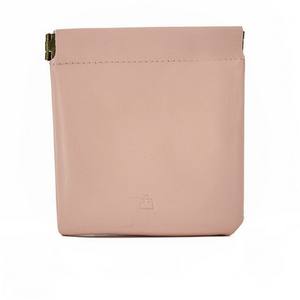 Personnalisez votre logo Mini sac de rangement portable Squeeze Cosmetic Bag - Product Image 2