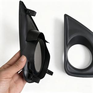 Bisel de luz antiniebla para Toyota Reiz 2010-2013, fijación con tornillos de plástico izquierdo y derecho - Product Image 1