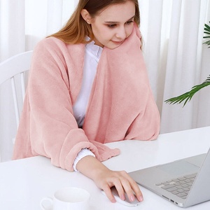 Thời Trang Giáng Sinh Xách Tay Mặc Nước Nóng Khăn Choàng <span class=keywords><strong>Powered</strong></span> Nhiệt Độ Điều Khiển Chuyển Đổi Mềm Điện Làm Mát Chăn Cho Mùa Đông - Product Image 1