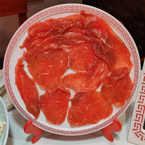 จานเมลามีนทรงกลมลายสีแดงสำหรับร้านหม้อไฟที่เสิร์ฟเนื้อวัวและเนื้อแกะ - Product Image 1