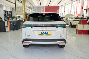 BYD Song L DM-i Hybride 5 Portes 5 Places SUV Nouvelle Énergie Véhicule Électrique 4x4 à Vendre – Meilleure Vente - Product Image 5