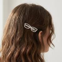 MUJU D269 Lot de 2 pinces à cheveux en métal argenté 5,8 cm, motifs géométriques cœur et étoile, personnalisables avec logo, prêtes à l'emploi en carton avec code-barres, faible MOQ