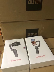 Envío aéreo JHD ZHIYUN SMOOTH <span class=keywords><strong>Q3</strong></span> Smartphones Gimbal 3-Axis Flexible Phone Handheld Stabilizer con luz de relleno para iPhone Xiaomi - Product Image 2