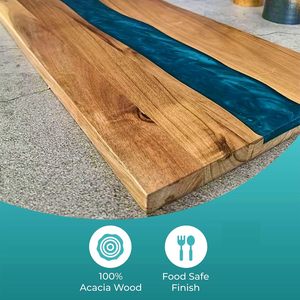 Planche à découper et à servir en bois d'olivier avec résine époxy bleue, design luxueux, pour charcuterie, fromages, fruits - Product Image 2