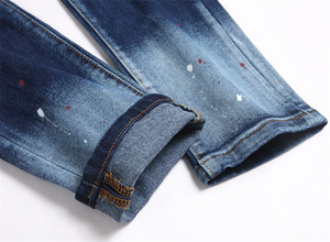 <span class=keywords><strong>Jeans</strong></span> Slim da Uomo a Vita Media Blu Strappati con Patch Ricamate Stile Gotico Vintage Hip Hop con Motivi Leopardati e Rivetti a Diamante per l'Inverno - Product Image 6