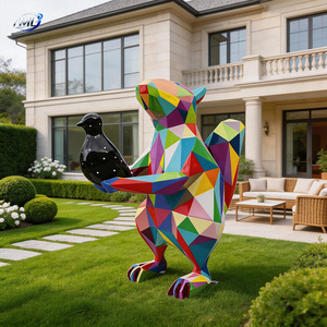 ประติมากรรมกระรอกเรขาคณิตขนาดใหญ่ทำจากไฟเบอร์กลาส งานศิลปะหลากสีสัน ตกแต่งภูมิทัศน์ด้วยลวดลายเรขาคณิต - Product Image 2