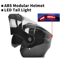 Casques Moto Modulables Unisexes en ABS Vente en Gros Usine avec Feu Arrière LED, Casques de Protection Moto Fabricants