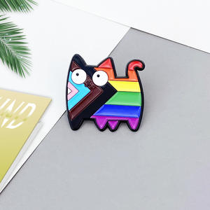 Pin insignias fabricante alfileres de esmalte de alta calidad al por mayor personalizado lindo animal de dibujos animados orgullo Arco Iris esmalte suave pin de solapa gato - Product Image 1