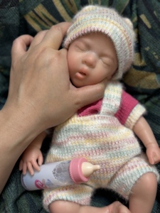 Muñeca de Silicona de Cuerpo Completo de 13 Pulgadas, Muñeca de Moda, Bebé Realista, Recién Nacida Dormida, Lavable, Pintada a Mano - Product Image 2