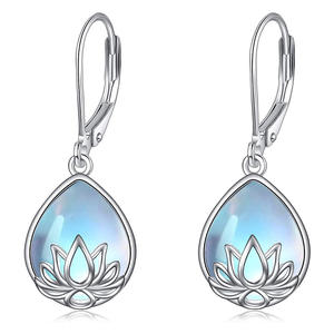 Boucles d'oreilles pendantes Fleur de Lotus en Argent 925 avec incrustation de coquillage et serti clos, Bijoux bouddhistes classiques pour femme, à porter au quotidien - Product Image 1