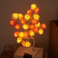 Lámpara de Mesa con Luces LED en Forma de Rosas, Cadena de Luces Nocturnas USB para Niñas, Amantes, Fiestas, Camping, Decoración de Verano