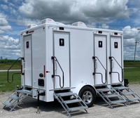 Remorque de toilettes de luxe portable tout-terrain à 4 postes, design européen, avec certification DOT ADR VIN pour usage en appartement