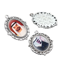 Broche ovale en métal personnalisée avec photo de cheikh imprimée, miroir pliable et ouvrable, badge de poche, pour les Émirats arabes unis