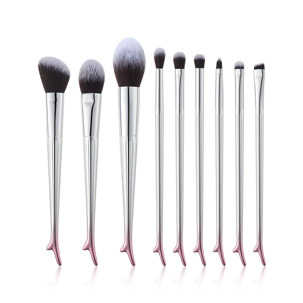 9 pièces par ensemble