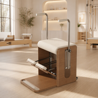 Chaise de Pilates en chêne rouge massif avec poignées ergonomiques, siège rembourré, tension de ressort réglable, entraîneur de stabilité pour studio