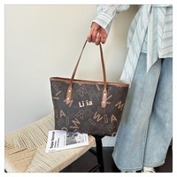 Sac fourre-tout tendance en PU de style coréen pour femme avec imprimé lettres, sac à bandoulière pour l'été, élégant, grande capacité, sac à main pour usage quotidien
