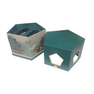 2025 Nueva caja de regalo de vino de tablero gris de doble capa con forma de pentágono con tapa en relieve de lámina dorada y Base hecha de papel - Product Image 2