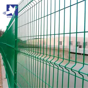 グリーンフェンス3Dフェンスパネル亜鉛メッキ4mm、グリルクロチャーリジッド、ポーランド3Dフェンスパネル