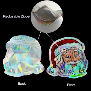 Bolsas Mylar Troqueladas Personalizadas de 3.5g con Forma Especial, Cierre a Prueba de Niños, Holográficas y Acabado UV Localizado - Product Image 4