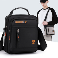 Tas Selempang Dada Pria Model Crossbody, Dapat Digunakan 2 Cara, Ringan, Cocok untuk Perjalanan Urban, Kerja, Santai, Kencan