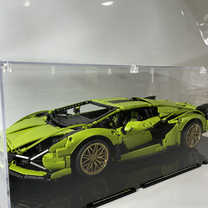 Elegante Vitrina Acrílica Ecológica con Base de Color Personalizable y Pre-Ensamblada para Exhibición de Modelos de Autos en Casa - Product Image 5