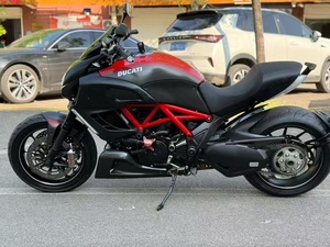 Oferta Especial: Motocicleta Ducati1 Monster de <span class=keywords><strong>1000</strong></span>-1500cc, Refrigerada por Agua, Bicilíndrica, Premium, Potente, Estilo Cruiser, Fabricada en China - Product Image 2