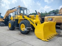 Wenig Genutzter Komatsu WA380 Radlader mit 5 Tonnen Nennlast und Original Japanischem Motor zum Verkauf