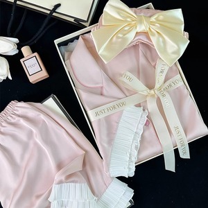 Set di <span class=keywords><strong>pigiami</strong></span> <span class=keywords><strong>in</strong></span> raso ricamato regolare di base su misura 2 pezzi <span class=keywords><strong>pigiami</strong></span> <span class=keywords><strong>in</strong></span> bianco di <span class=keywords><strong>seta</strong></span> <span class=keywords><strong>da</strong></span> <span class=keywords><strong>donna</strong></span> Set <span class=keywords><strong>pigiami</strong></span> <span class=keywords><strong>in</strong></span> raso - Product Image 2