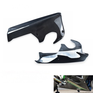 Carénage inférieur en fibre de carbone sèche 3K compatible Kawasaki H2 H2R 2015+ pour moto - Product Image 1
