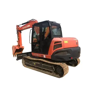 Competitive Price Kubota 175 used crawler excavator 7 ton mini track excavator made in Japan