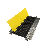 Cache-câble de sol en caoutchouc 2 canaux noir et jaune Protection de câble Rampe Couvre-câble droit Hump