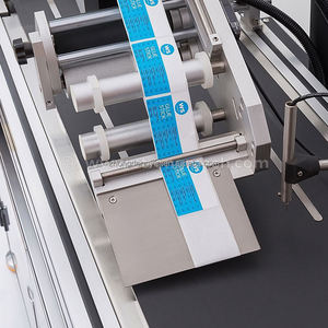 Machine d'étiquetage automatique à pagination pour cartes, sacs en plastique PE, boîtes d'emballage en carton, étiqueteuse adhésive - Product Image 6