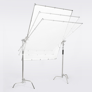 Dédié à la photographie Grand panneau d'écran à lumière douce en acier inoxydable avec écran réfléchissant papillon Caractéristique de levage mobile - Product Image 6