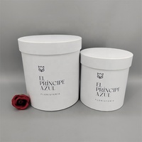 Boîte cadeau ronde en carton blanc pour la Saint-Valentin avec logo personnalisé en feuille d'or, matériaux recyclés, épaisseur 3 mm